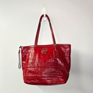 Coach Tangerine Stitched Red Patent Leather Tote Shoulder Bag! ♥️